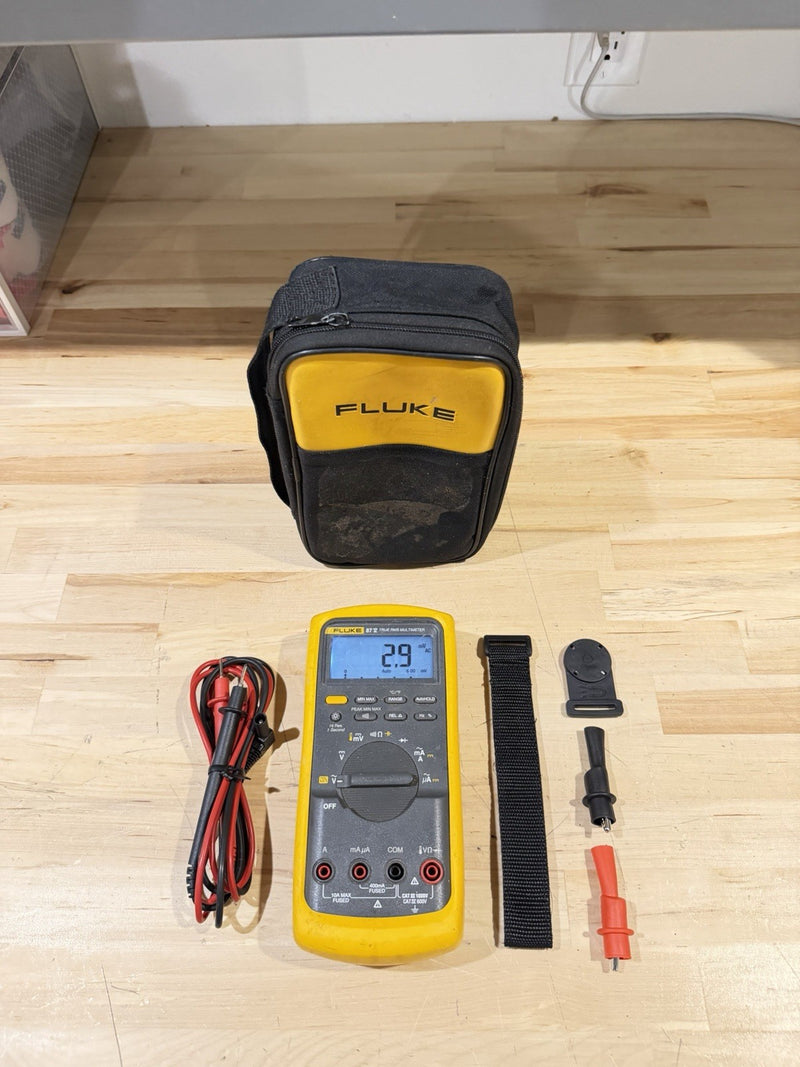 FLUKE 87V TRUE RMS MULTIMETER W/ LEADS (TESTED) SHIPS FAST