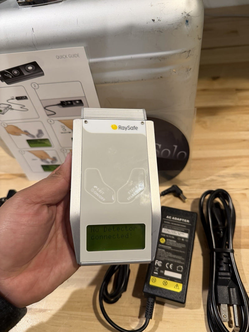 UNFORS RAYSAFE 8221011-A SOLO BASE UNIT WITH PROBE SENSOR & ACCESSORIES