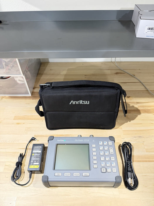 ANRITSU SITE MASTER S251B ANALYZER WITH CHARGER TESTED