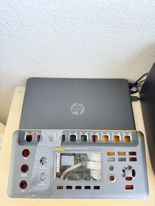 FLUKE BIOMEDICAL PROSIM 8 VITAL SIGNS SIMULATOR FOR PARTS