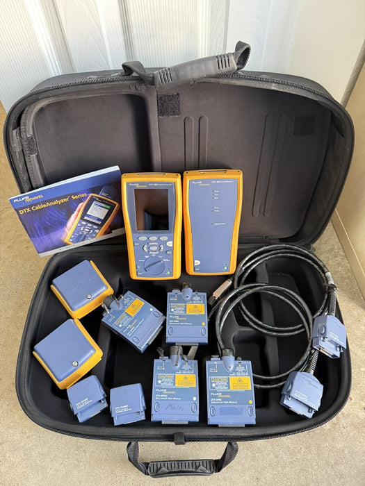 FLUKE NETWORKS DTX-1800 CABLE ANALYZER WITHDTX-SFM2 DTX-MFM2 DTX-PLA002 TESTED