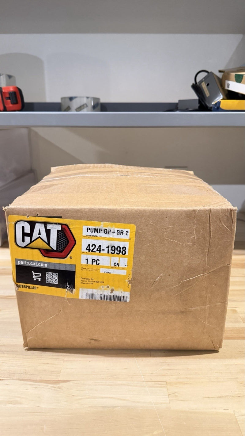CAT 424-1998 OIL GEAR PUMP GP