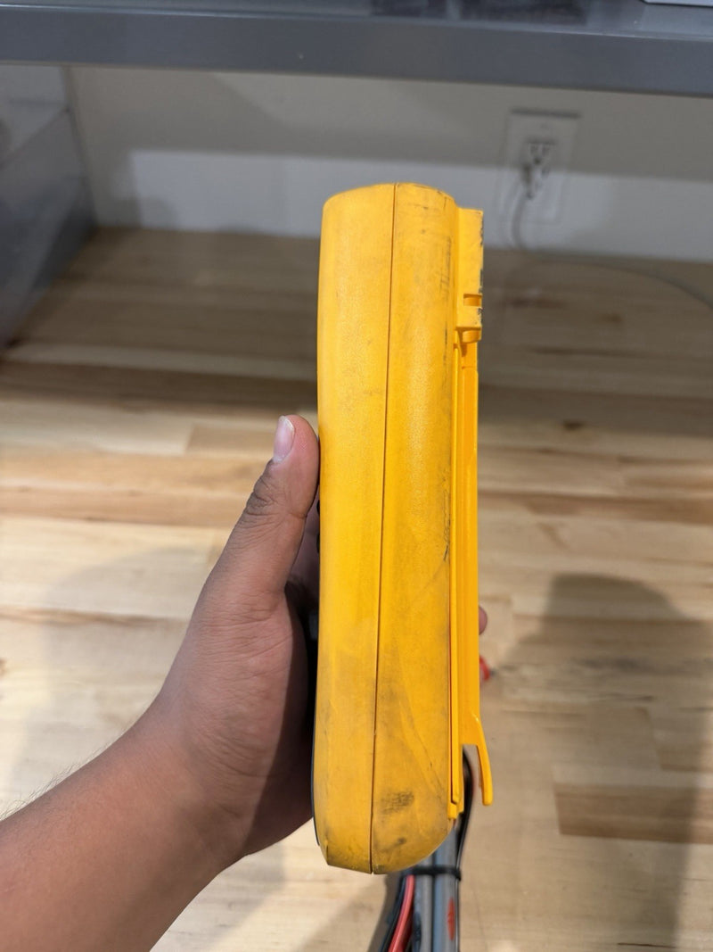 FLUKE 289 TRUE RMS ELECTRONIC LOGGING DIGITAL MULTIMETER WITH LEADS & CLIPS