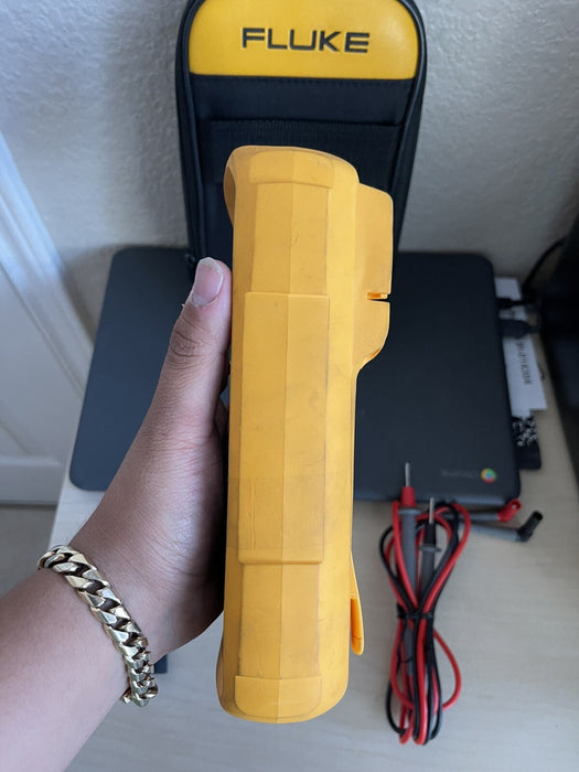FLUKE 87V-MAX INDUSTRIAL TRUE RMS MULITMETER FLUKE WITH BAG & LEADS