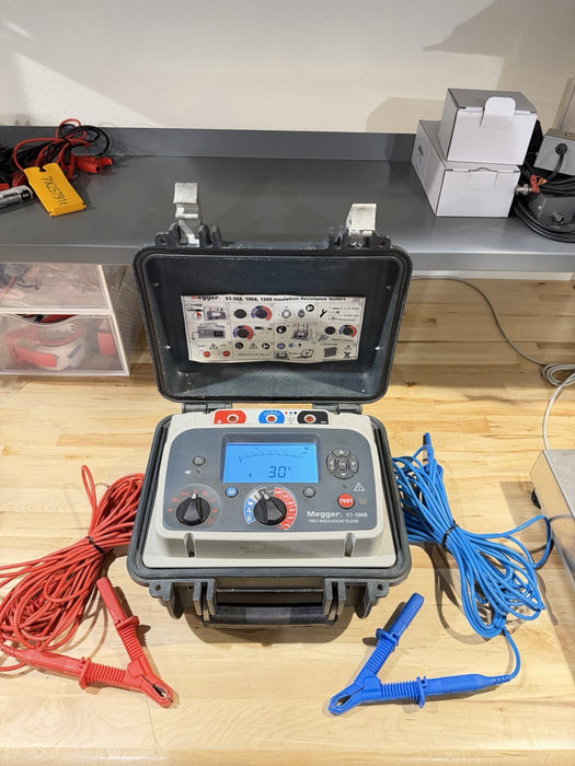 MEGGER S1-1068 10KV INSULATION TESTER W/ LEADS & CHARGER (FREE SHIPPING) TESTED