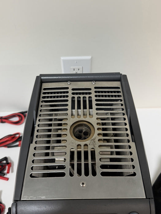 FLUKE 9144 FIELD METROLOGY WELL 50°C TO 660°C TEMPERATURE CALIBRATOR & LEADS