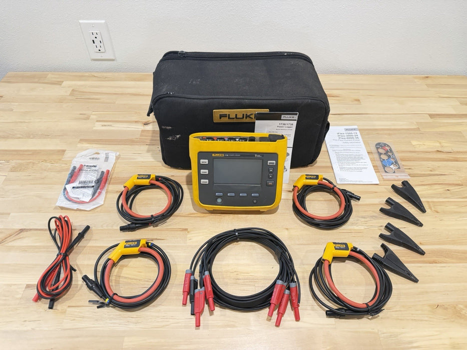 FLUKE 1736 POWER LOGGER WITH ACCESSORIES TESTED