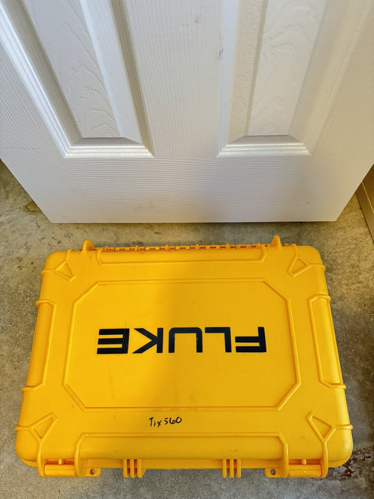 FLUKE TIX560 HANDHELD THERMAL CAMERA 320X240P 60HZ -20°C TO 1200°C