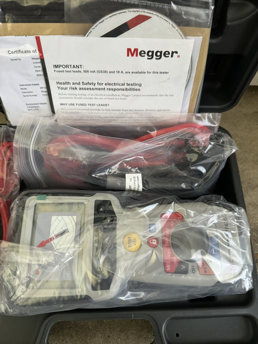 MEGGER MIT400/2 INSULATION & CONTINUITY TESTER WITH LEADS NEW
