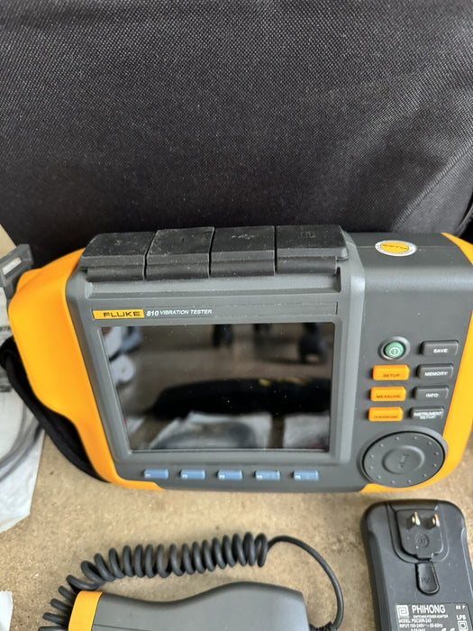 FLUKE 810 VIBRATION TESTER & TACHOMETER/FREE SHIPPING / SHIPS FAST