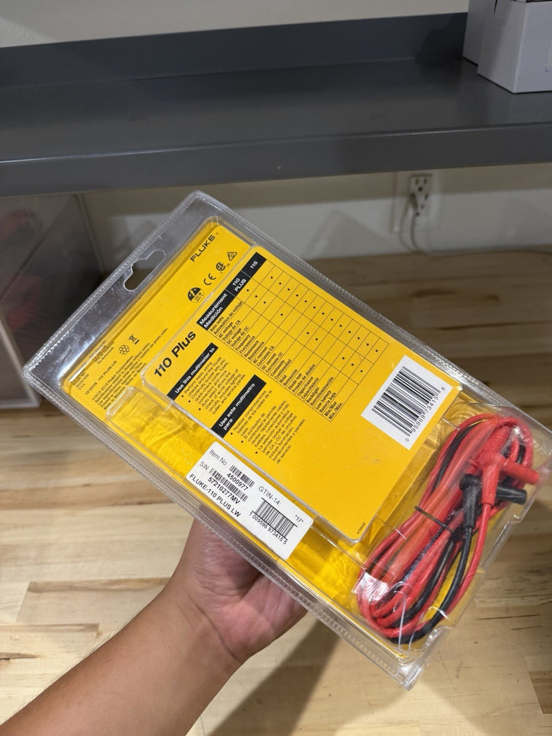 FLUKE 110 PLUS ESSENTIAL MULTIMETER WITH LEADS