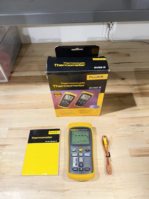 FLUKE 52 II THERMOMETER WITH PROBE CALIBRATED 2026