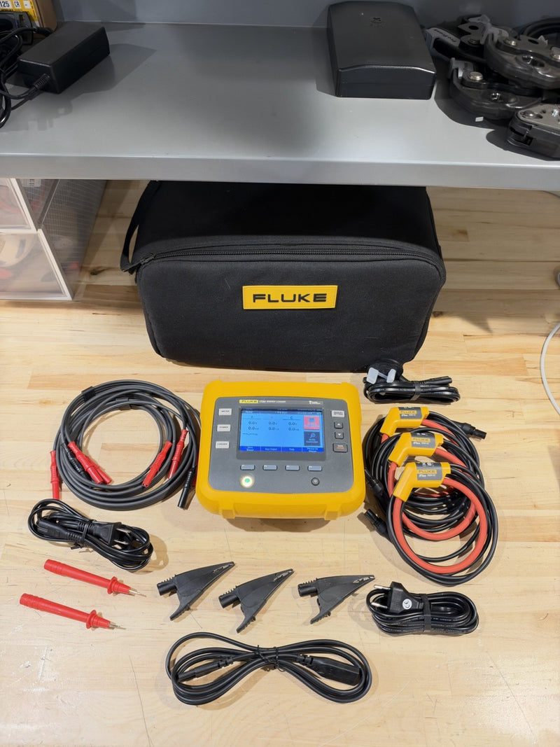 FLUKE 1734 ENERGY LOGGER KIT W/ ACCESSORIES (FREE SHIPPING)