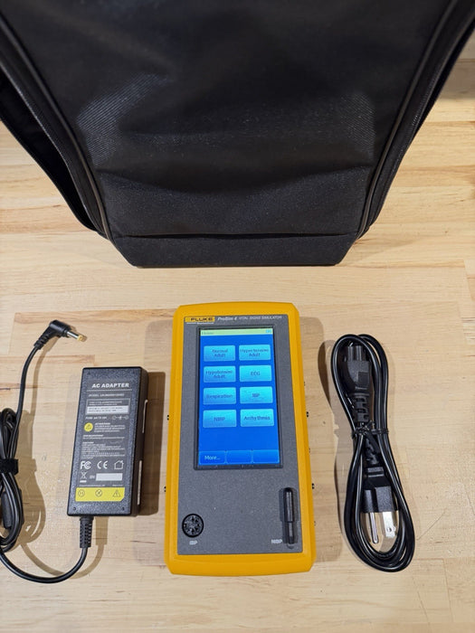 FLUKE PROSIM 4 VITAL SIGNS & ECG SIMULATOR W/ BAG & CHARGER (TESTED) SHIPS FREE