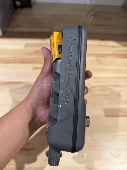 FLUKE 718 30G PRESSURE CALIBRATOR TESTED