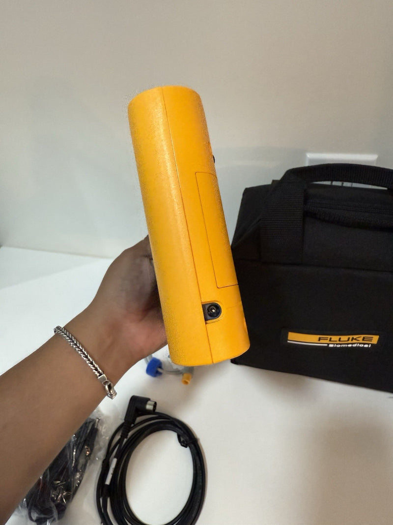 FLUKE BIOMEDICAL PROSIM 2 VITAL SIGNS SIMULATOR WITH CHARGEE CALIBRATED 2024