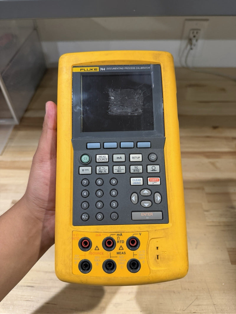 FLUKE 744 DOCUMENTING PRCESS CALIBRATOR FOR PARTS