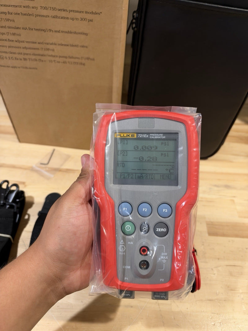FLUKE 721EX-3603 PRESSURE CALIBRATOR 36 PSIG/300 PSIG (NEW SEALED) FREE SHIPPING