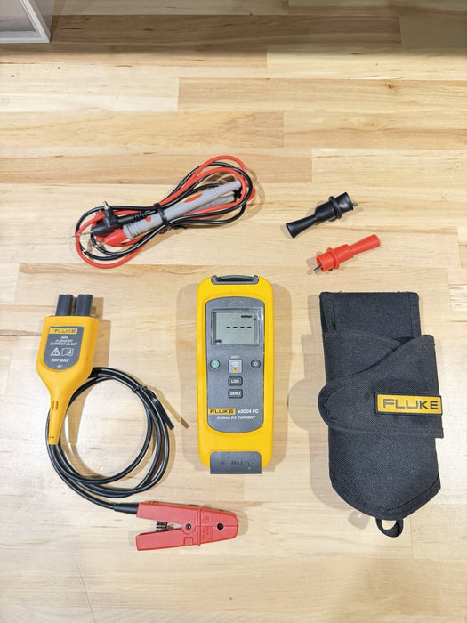 FLUKE A3004 FC WIRELESS DC CURRENT CLAMP METER NEW