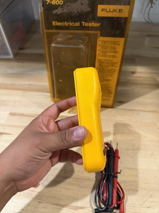 FLUKE 7-600 ELECTRICAL TESTER RARE