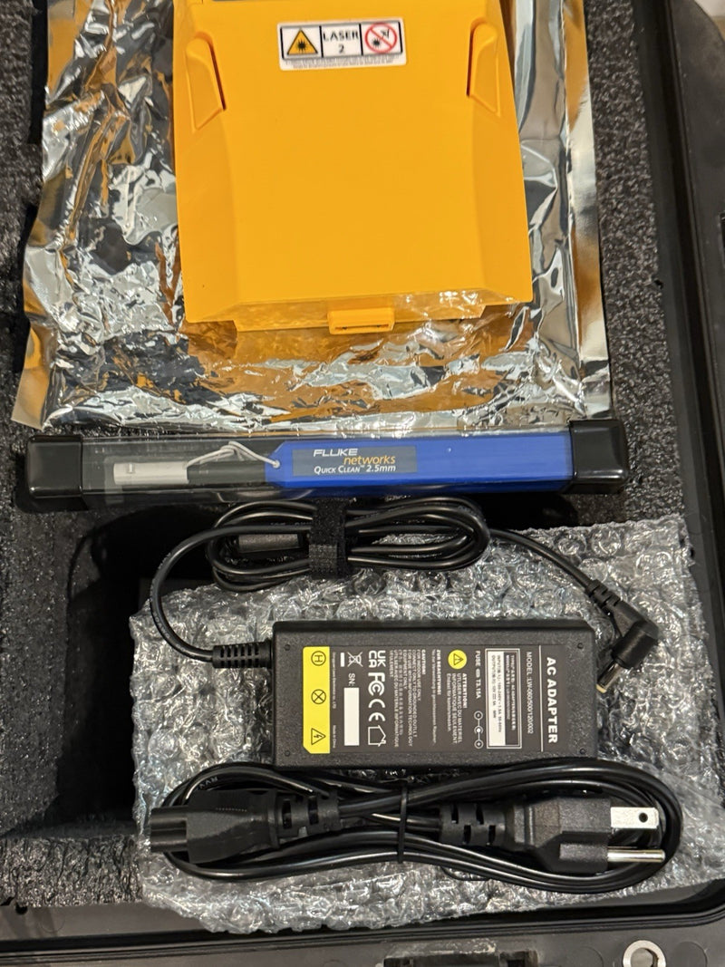 FLUKE NETWORKS OFP2-100-QI OPTIFIBER PRO QUAD OTDR V2 WITH ACCESSORIES