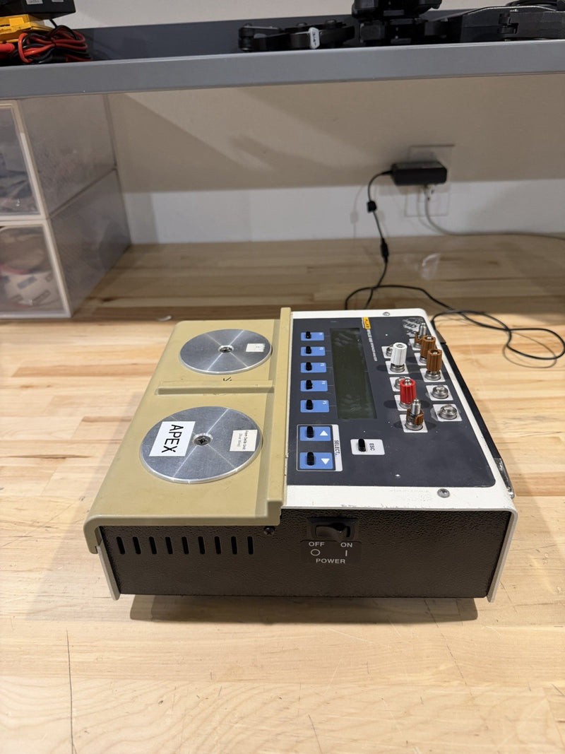 FLUKE IMPULSE 4000 DEFIB/PACER ANALYZER W/ CHARGER (TESTED) SHIPS FAST