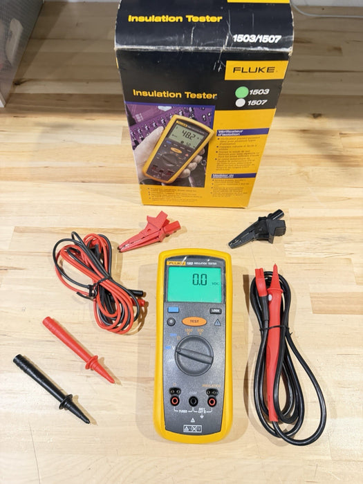 FLUKE 1503 INSULATION TESTER WITH ACCESSORIES