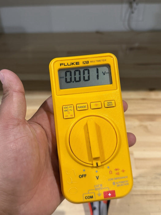 FLUKE 12B MULTIMETER W/ LEADS & CLIPS (TESTED) SHIPS FAST