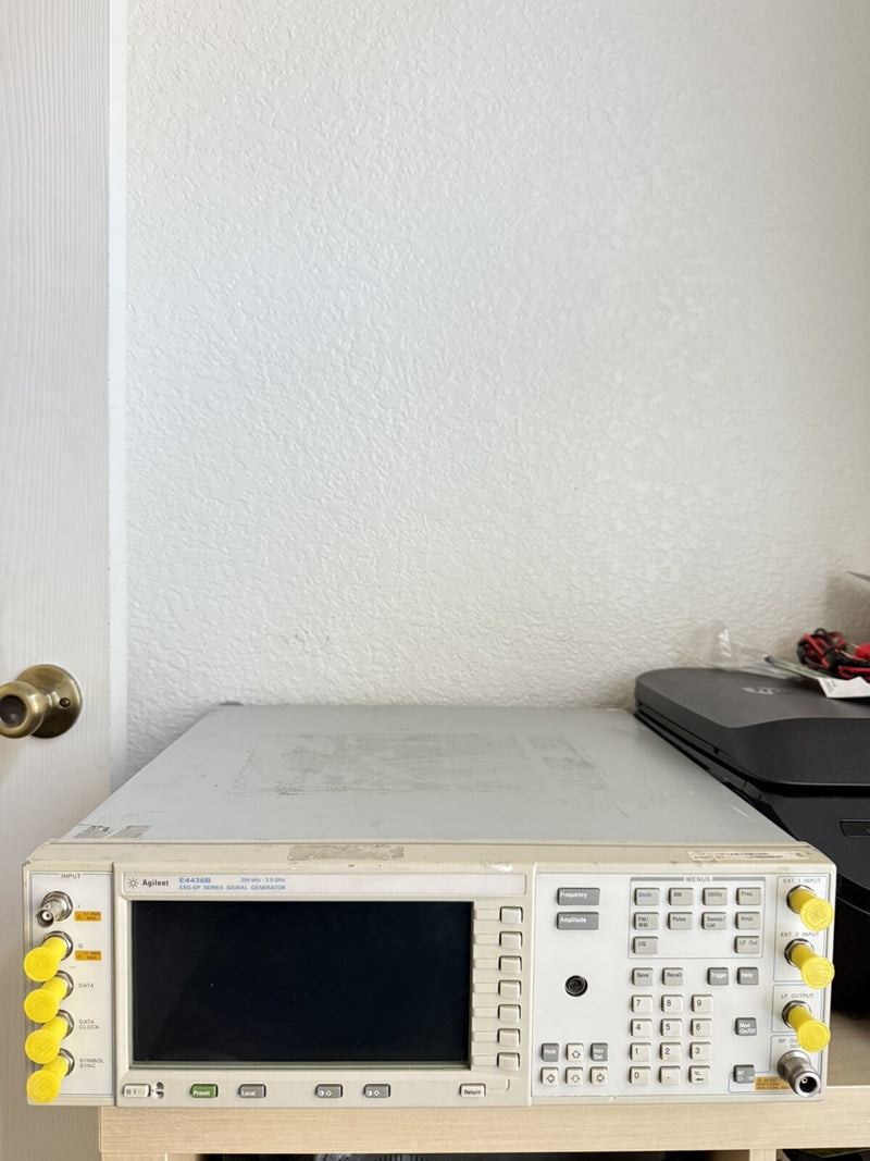 AGILENT E4436B SIGNAL GENERATOR 250 KHZ - 3.0 GHZ