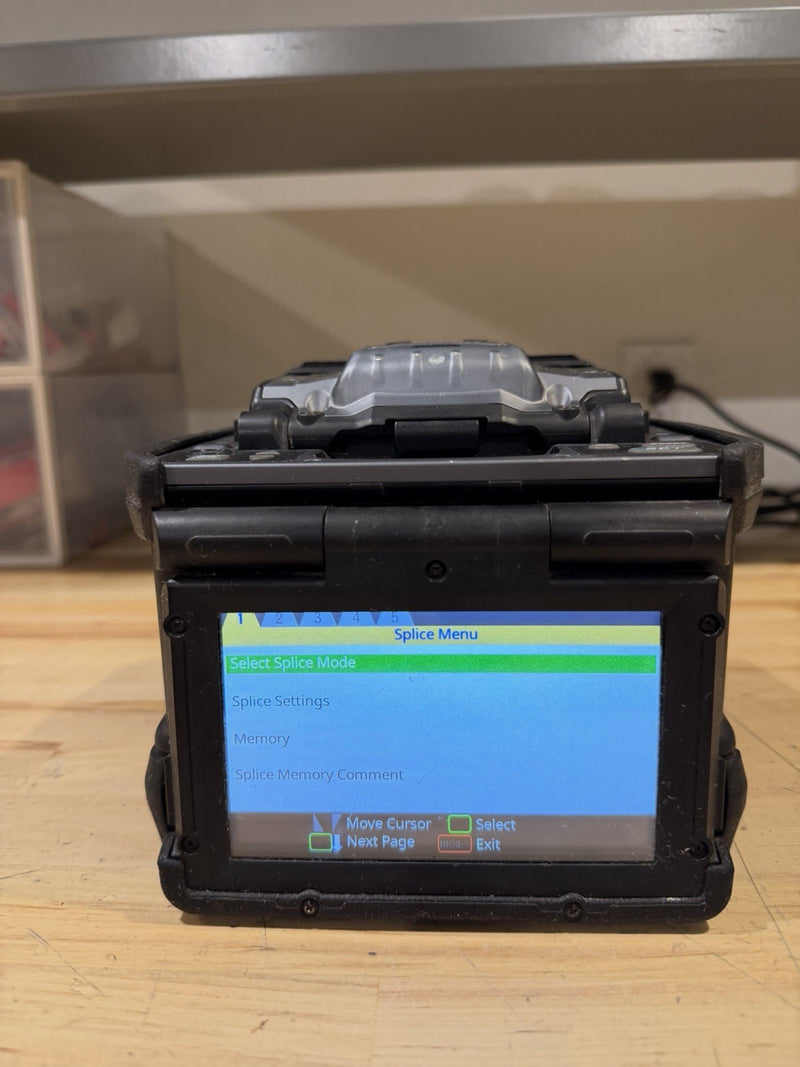 FUJIKURA 90S SM MM CORR ALIGNMENT FIBER FUSION SPLICER W/ CHARGER - SHIPS FREE