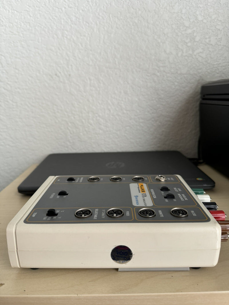FLUKS 217A PATIENT SIMULATOR WITH ACCESSORIES & BAG