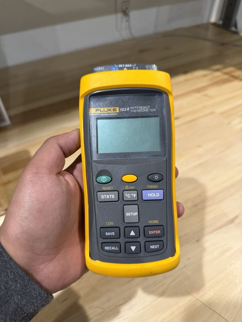 FLUKE 1524 REFERENCE THERMOMETER TESTED