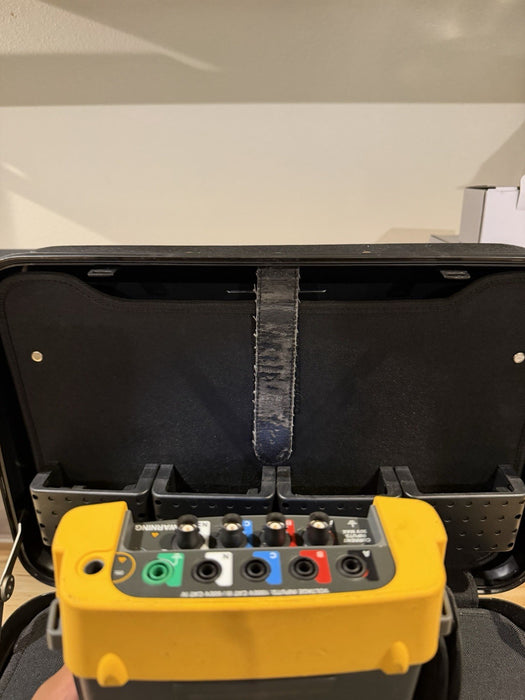 FLUKE 434 SERIES POWER QUALITY ANALYZER KIT W/ACCESSORIES - SHIPS FREE (TESTED)