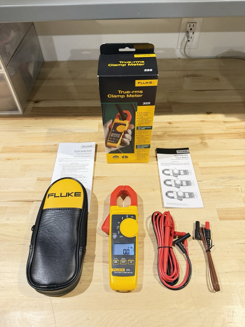 FLUKE 325 TRUE RMS CLAMP METER SHIPS FAST - NEW
