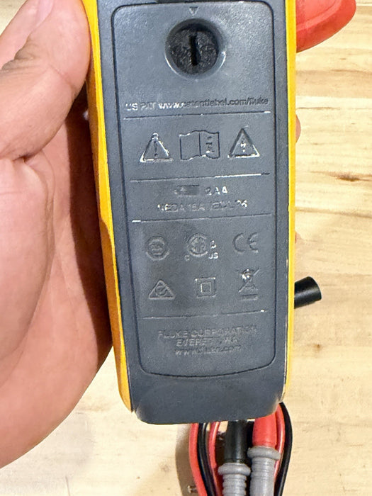 FLUKE 376 WIRELESS TRUE RMS AC/DC CLAMP METER W/LEADS - SHIPS FAST