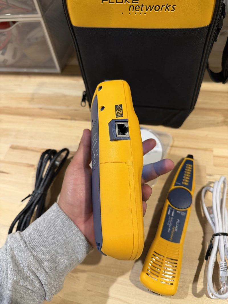 FLUKE NETWORKS LRAT-1000 LINKRUNNER AT-1000 AUTO TESTER W INTELLITONE PROBE 200