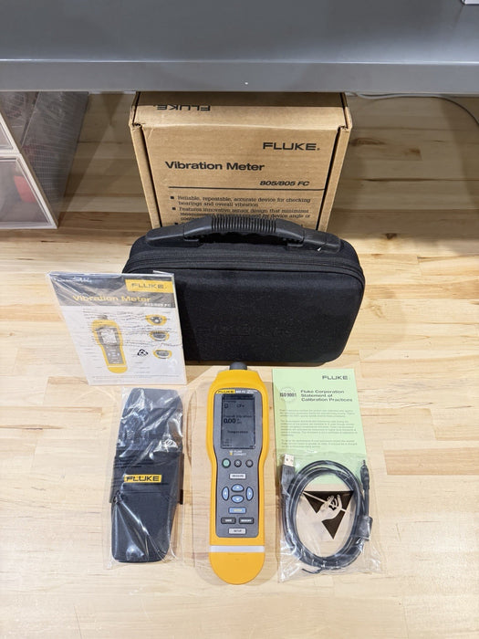 FLUKE 805 FC VIBRATION METER W / ACCESSORIES (NEW FACTORY SEALED) SHIPS FAST
