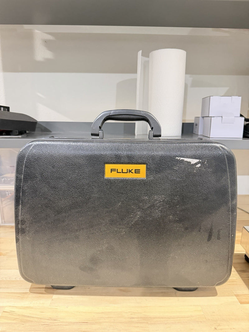 FLIKE 199C 200MHZ 2.5GS/s SCOPEMETER COLOR W/ ACCESSORIES (CALIBRATED 2025)