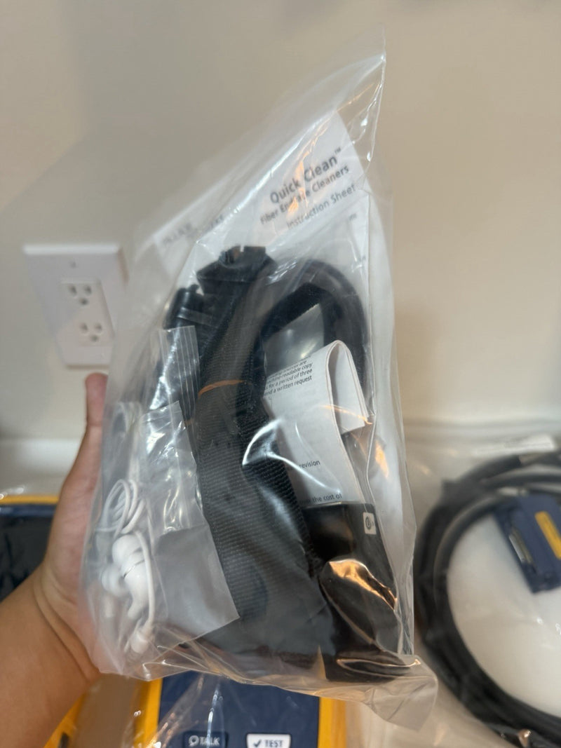 FLUKE NETWORKS DSX2-8000 CABLE ANALYZER CALIBRATED 2024