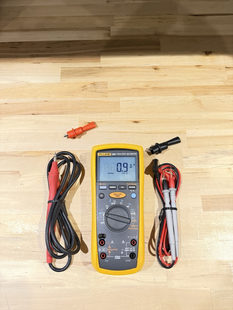 FLUKE 1587 DIGITAL INSULATION TESTER KIT W LEADS - SHIPS FAST