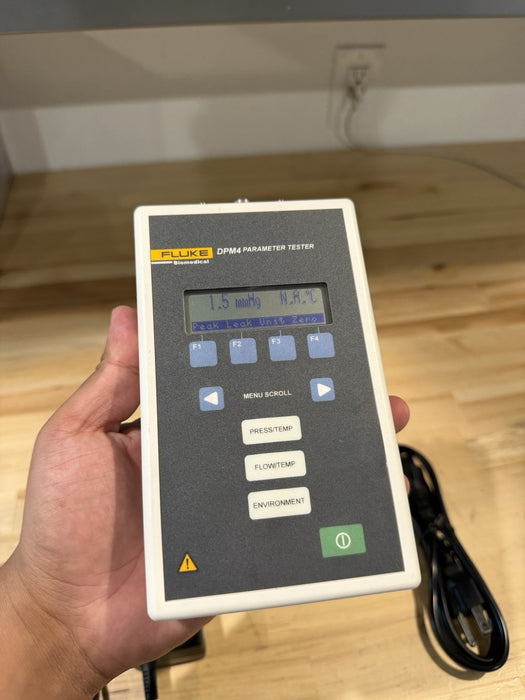 FLUKE BIOMEDICAL DPM4-2G PARAMETER TESTER WITH CHARGER & BAG TESTED
