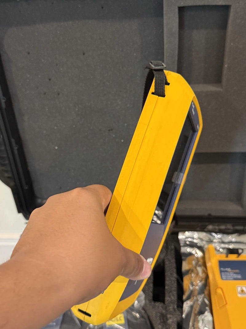 FLUKE NETWORKS OFP2-100-QI OPTIFIBER PRO QUAD OTDR V2 WITH ACCESSORIES