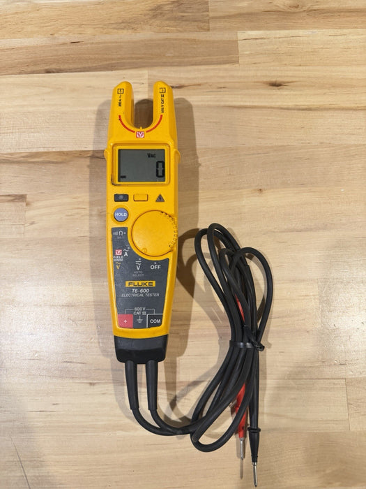FLUKE T6-600 ELECTRICAL TESTER 600V CAT III TESTED