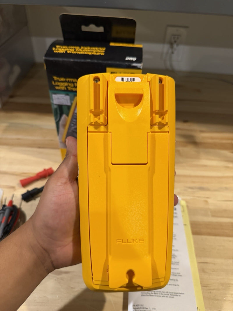 FLUKE 289 TRUE-RMS MULTIMETER