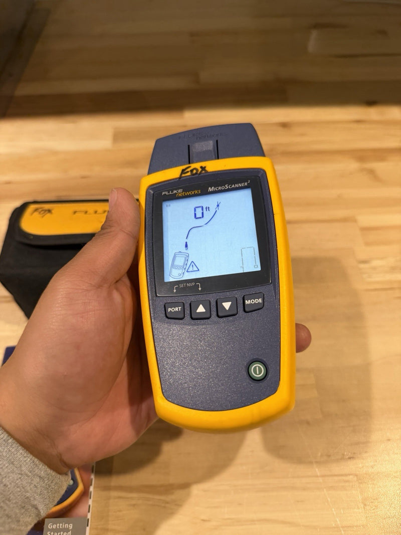 FLUKE NETWORKS MICROSCANNER 2 WITH BAG & MANUAL