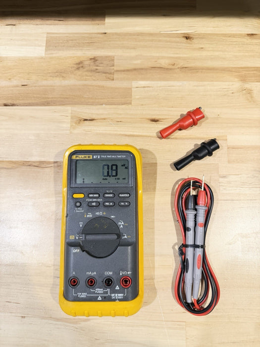 FLUKE 87V TRUE RMS MULTIMETER WITH LEADS TESTED