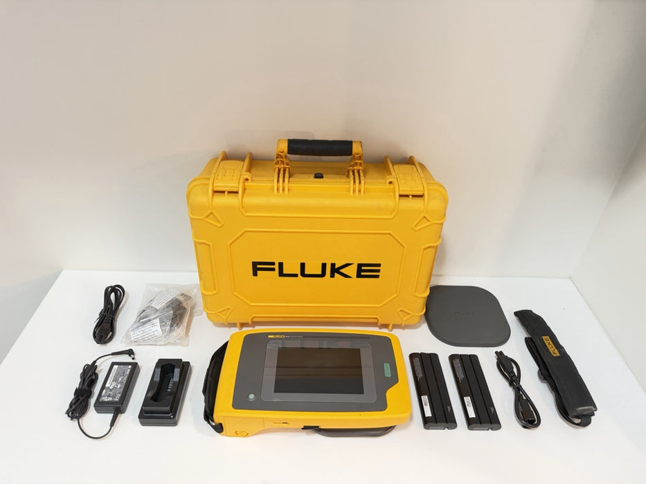 FLUKE II910 ACOUSTIC IMAGER WITH ACCESSORIES TESTED