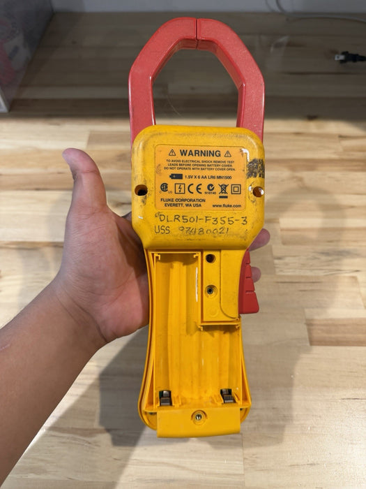 FLUKE 355 TRUE RMS 2000 CLAMP METER - FOR PARTS (PARTS ONLY) SHIPS FAST
