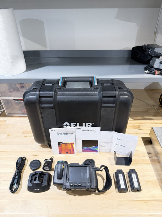 FLIR T420BX THERMAL IMAGING CAMERA WITH CHARGER & BATTERIES TESTED