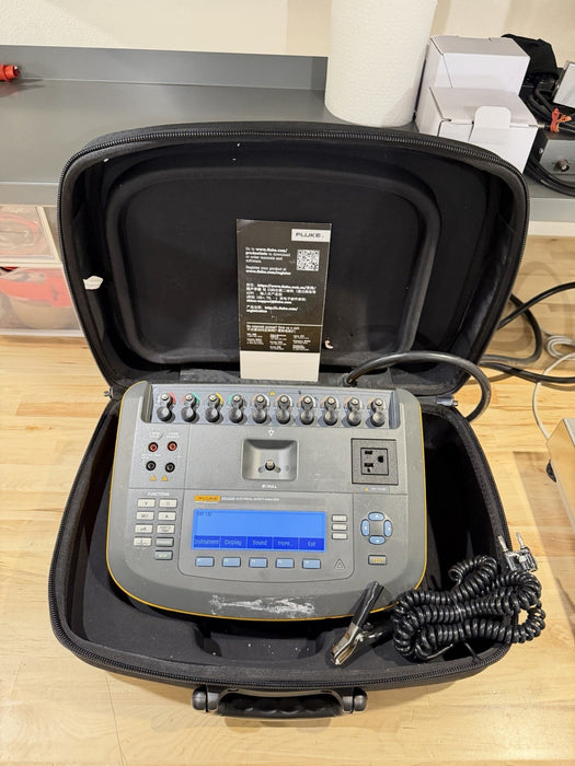 FLUKE ESA620 BIOMEDICAL ELECTRICAL SAFETY ANALYZER W/ CASE & CHARGER /SHIPS FAST